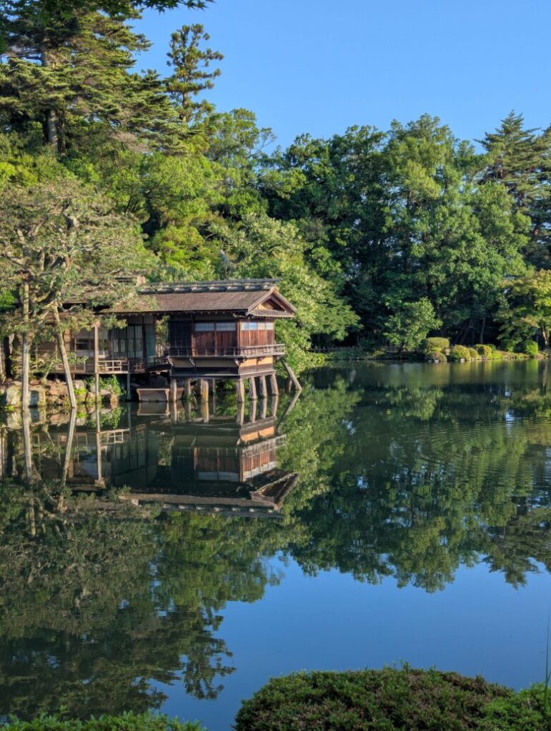 兼六園 早朝無料開放 入口